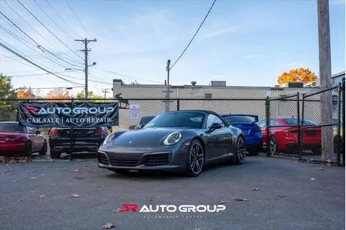 2017 Porsche 911 Carrera RWD photo