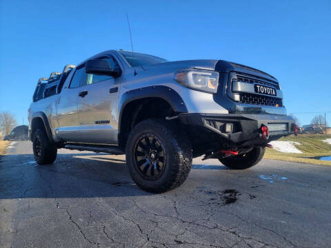 2017 Toyota Tundra SR5 4WD photo