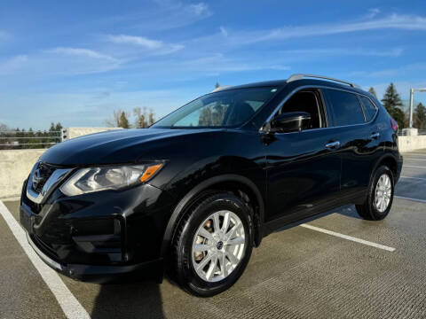 2017 Nissan Rogue SV AWD photo