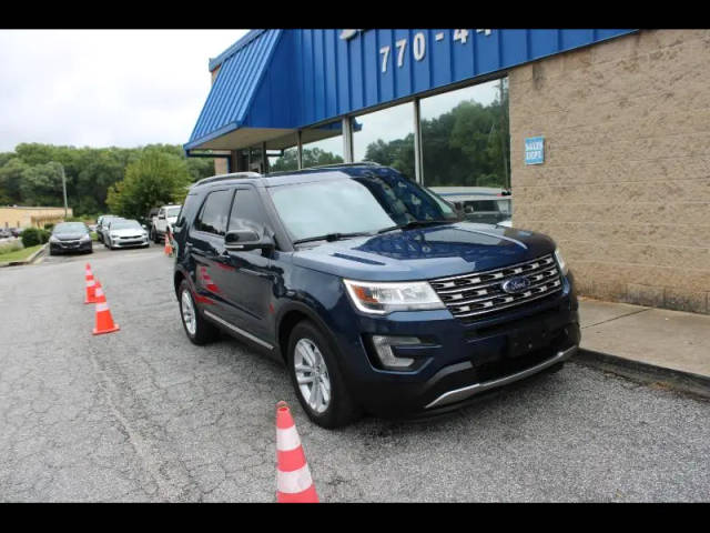 2017 Ford Explorer XLT FWD photo