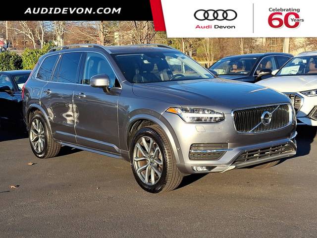 2017 Volvo XC90 Momentum AWD photo