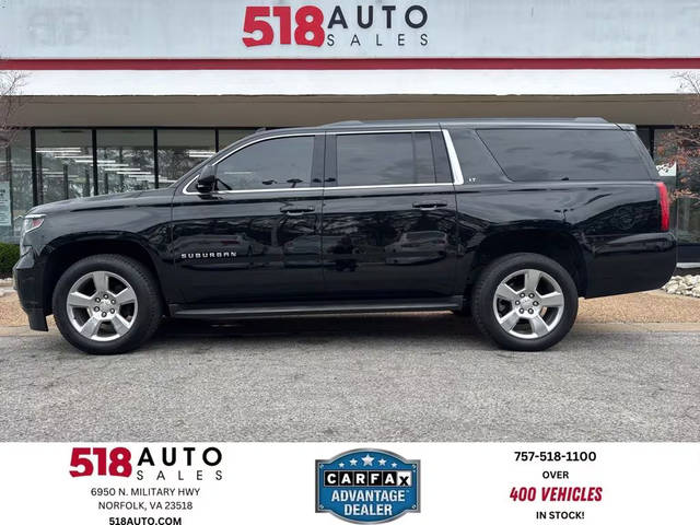 2017 Chevrolet Suburban LT 4WD photo