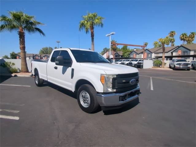 2017 Ford F-250 Super Duty XL RWD photo