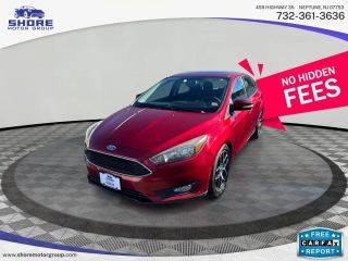 2017 Ford Focus SEL FWD photo