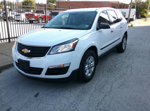 2017 Chevrolet Traverse LS AWD photo