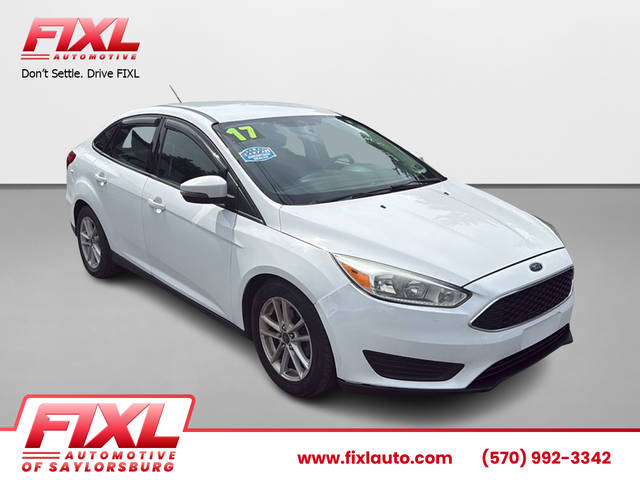 2017 Ford Focus SE FWD photo