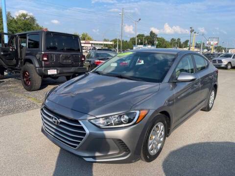 2017 Hyundai Elantra SE FWD photo