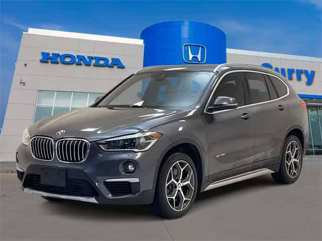 2017 BMW X1 xDrive28i AWD photo