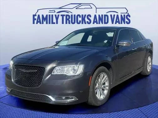 2016 Chrysler 300 300C RWD photo