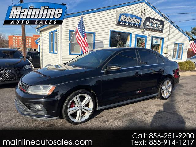 2017 Volkswagen Jetta GLI FWD photo