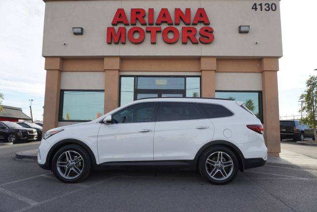 2017 Hyundai Santa Fe SE Ultimate FWD photo