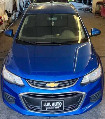 2017 Chevrolet Sonic LT FWD photo