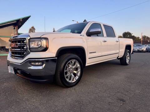 2017 GMC Sierra 1500 SLT 4WD photo
