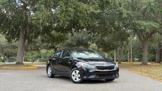 2017 Kia Forte LX FWD photo