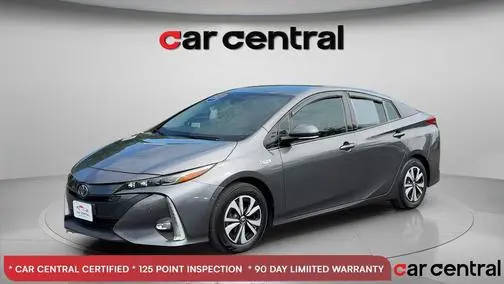 2017 Toyota Prius Prime Advanced FWD photo