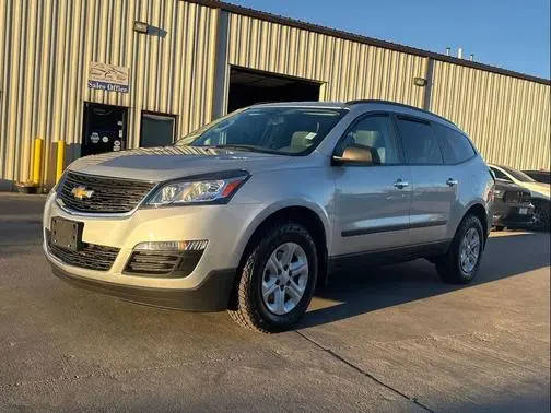 2017 Chevrolet Traverse LS AWD photo