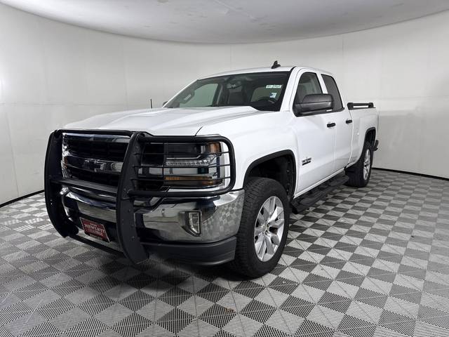 2017 Chevrolet Silverado 1500 LT RWD photo