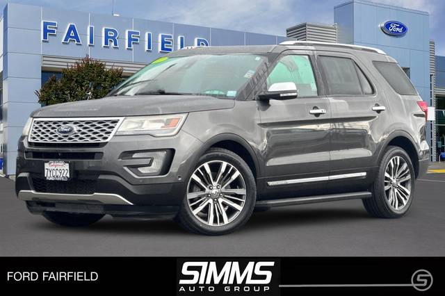 2017 Ford Explorer Platinum 4WD photo