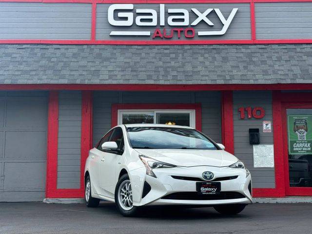 2017 Toyota Prius Two FWD photo