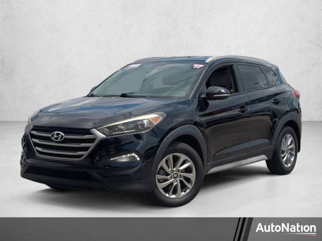 2017 Hyundai Tucson SE Plus FWD photo