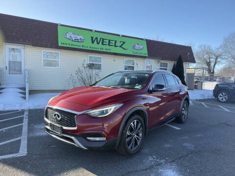 2018 Infiniti QX30 Premium AWD photo