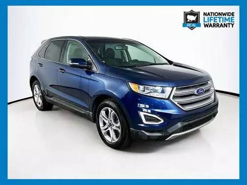 2017 Ford Edge Titanium FWD photo