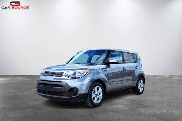 2017 Kia Soul Base FWD photo