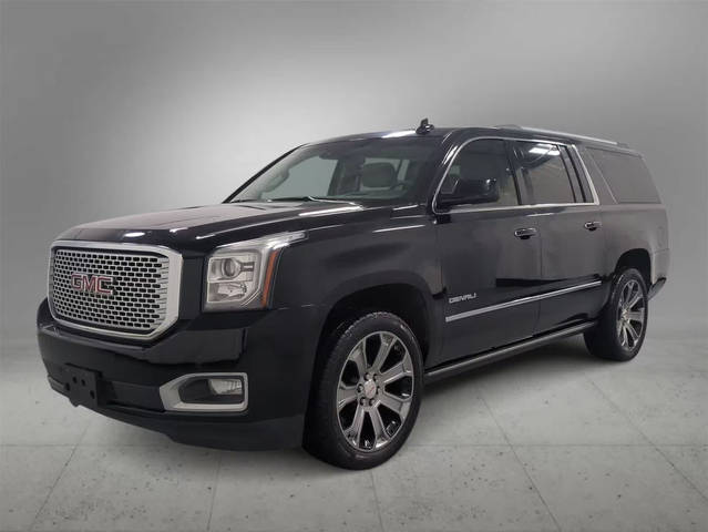 2017 GMC Yukon XL Denali 4WD photo