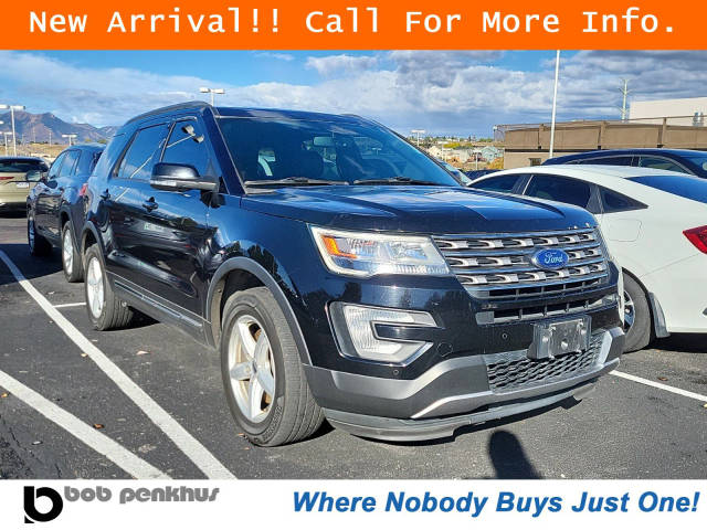 2017 Ford Explorer XLT 4WD photo