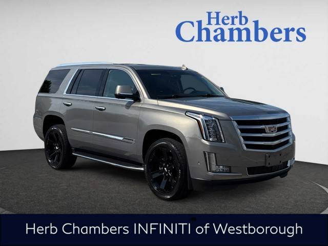 2017 Cadillac Escalade Luxury 4WD photo