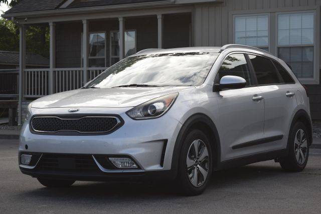 2017 Kia Niro LX FWD photo