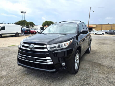 2017 Toyota Highlander Limited FWD photo