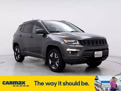 2017 Jeep Compass Trailhawk 4WD photo