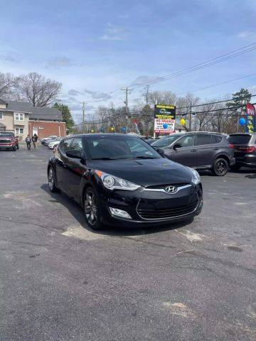 2017 Hyundai Veloster Value Edition FWD photo