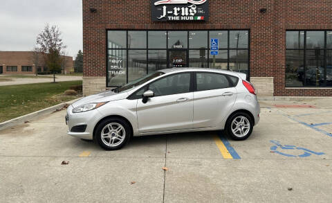 2017 Ford Fiesta SE FWD photo
