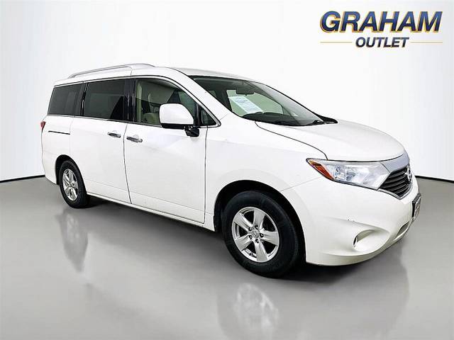 2016 Nissan Quest SV FWD photo