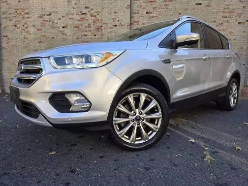 2017 Ford Escape Titanium 4WD photo