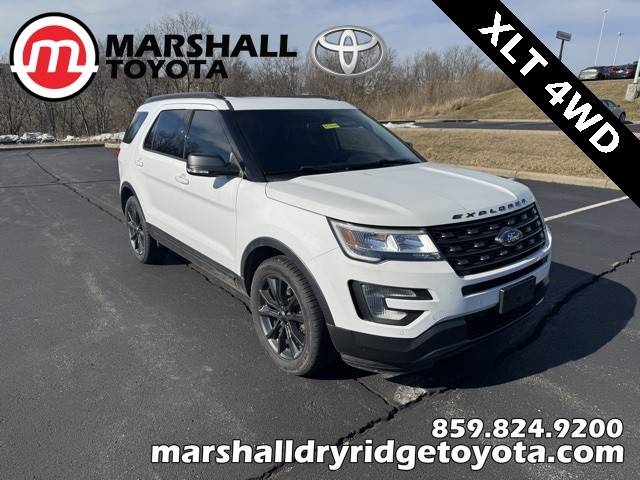 2017 Ford Explorer XLT 4WD photo