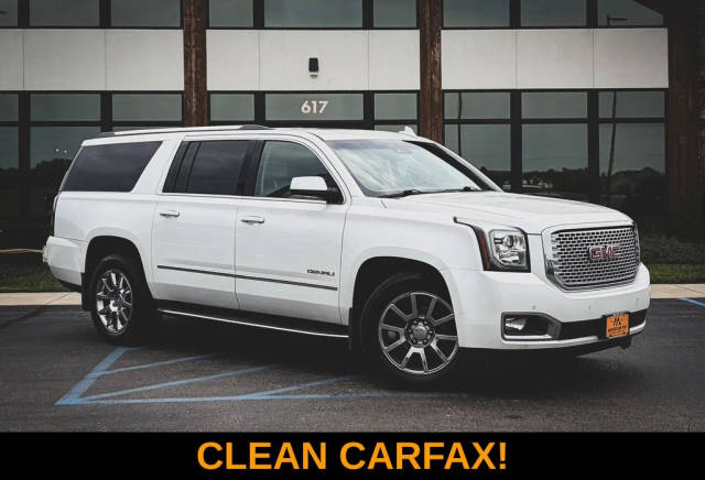 2017 GMC Yukon XL Denali 4WD photo