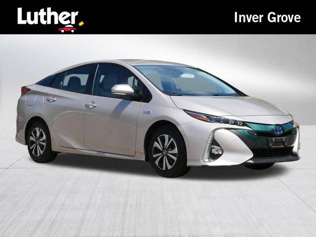 2017 Toyota Prius Prime Advanced FWD photo