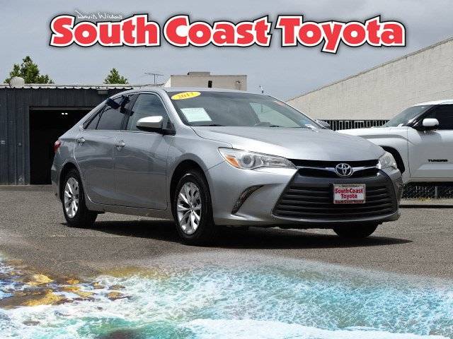 2017 Toyota Camry LE FWD photo