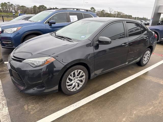 2017 Toyota Corolla LE FWD photo