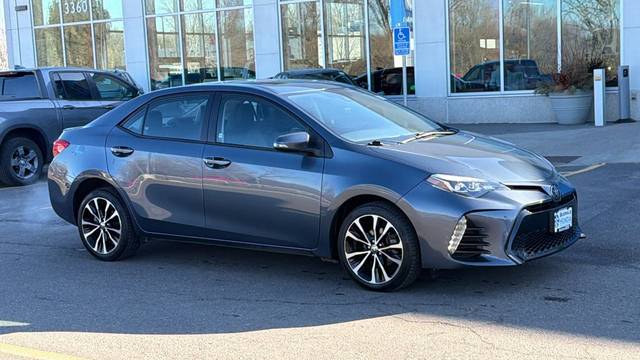 2017 Toyota Corolla SE FWD photo