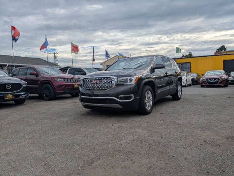 2017 GMC Acadia SLE FWD photo