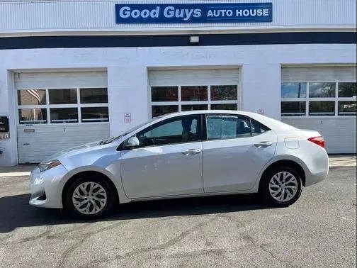 2017 Toyota Corolla LE FWD photo