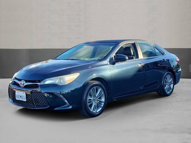 2016 Toyota Camry SE FWD photo
