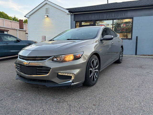 2017 Chevrolet Malibu LT FWD photo