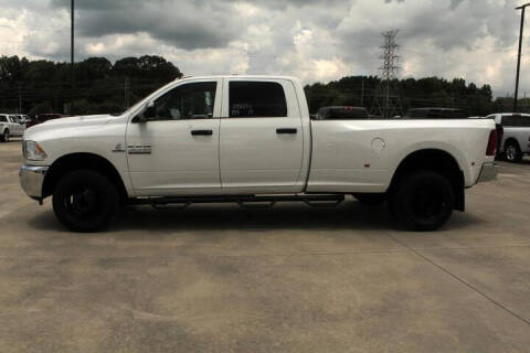 2017 Ram 3500 Tradesman 4WD photo