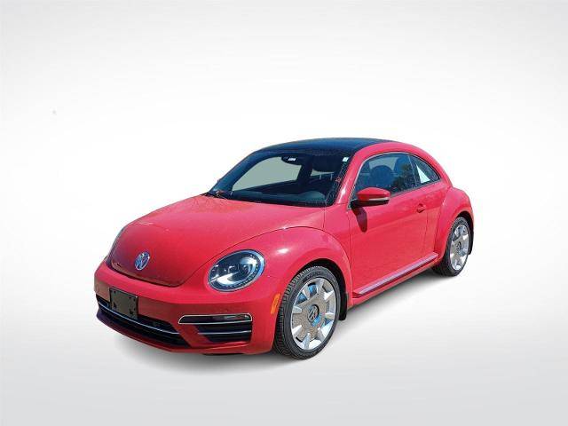 2017 Volkswagen Beetle 1.8T SEL FWD photo