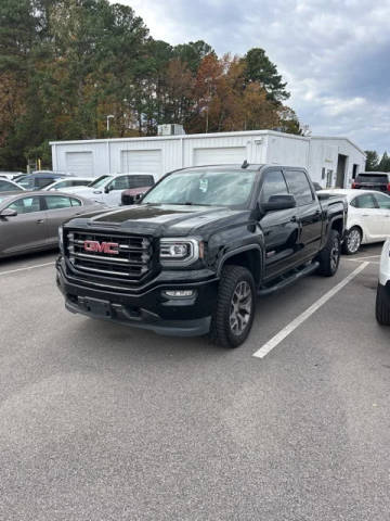 2017 GMC Sierra 1500 SLT 4WD photo